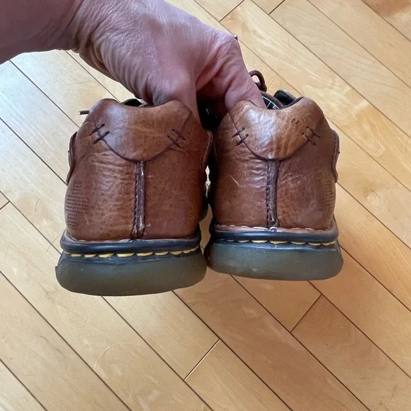 Women9 men8 Oxford Docs shoe lace tan vintage leather Dr. Martens yellow s… - Picture 3 of 10